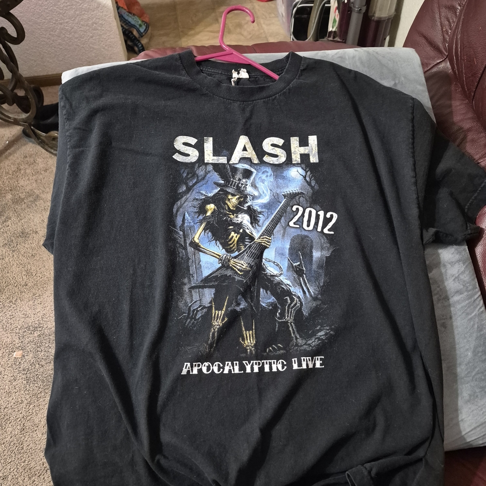 Slash Black Apocalyptic Live Tee
